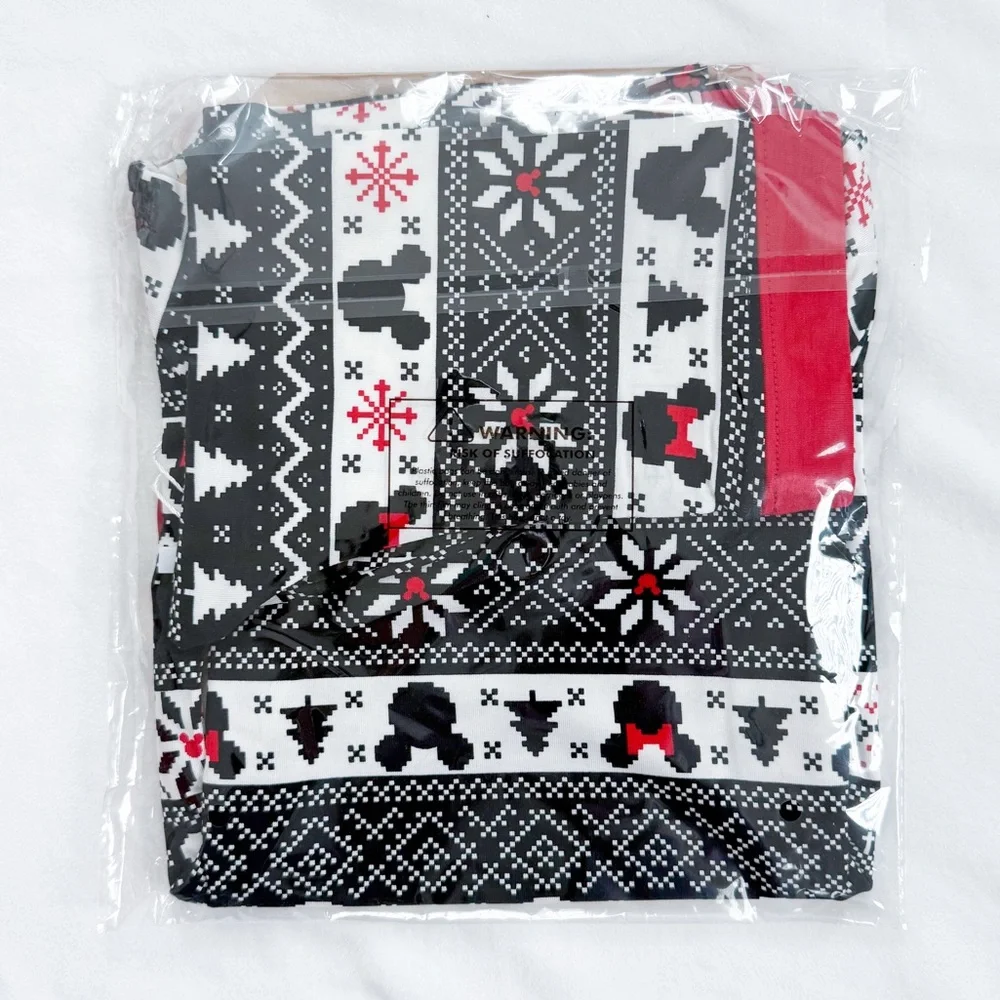 Little Sleepies Disney Mickey Fair Isle Two Piece Pajama Set 18-24 months